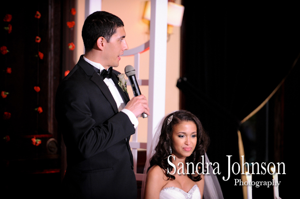 Best Maggiano's Orlando wedding photographer - Sandra Johnson (SJFoto.com)